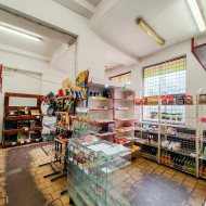 Lokal na sprzedaż